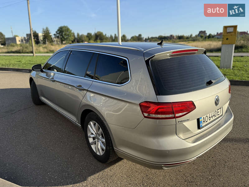 Універсал Volkswagen Passat 2015 в Виноградові