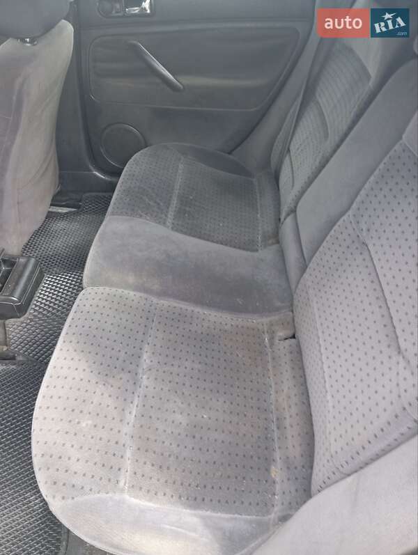 Универсал Volkswagen Passat 1998 в Львове