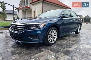 Седан Volkswagen Passat 2020 в Рівному