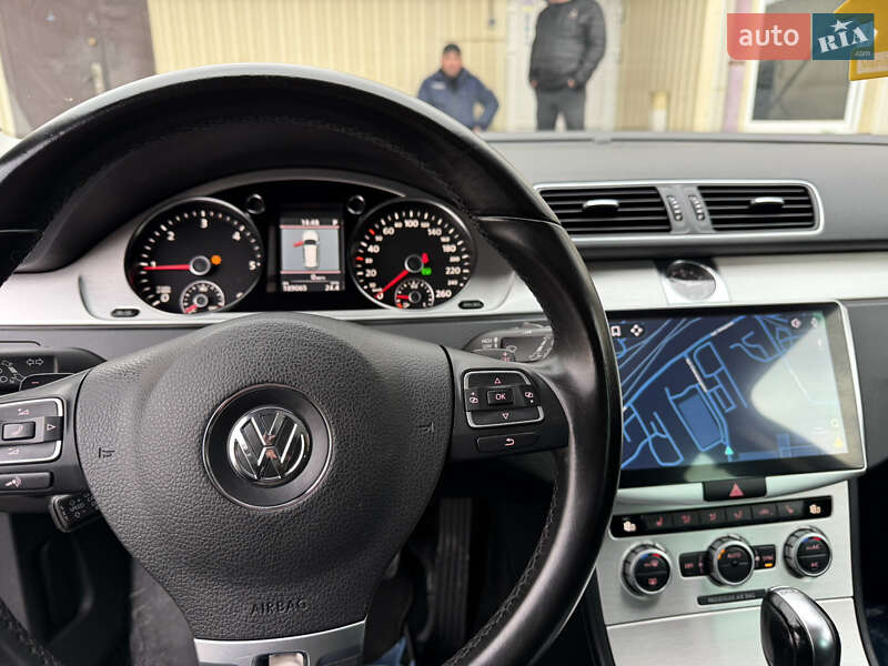 Универсал Volkswagen Passat 2013 в Житомире фото 3 Универсал Volkswagen Passat 2013 в Житомире