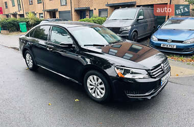 Седан Volkswagen Passat 2014 в Хмельницком