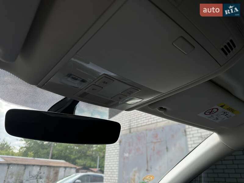 Универсал Volkswagen Passat 2016 в Житомире фото 45 Универсал Volkswagen Passat 2016 в Житомире