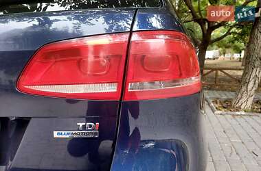 Универсал Volkswagen Passat 2012 в 