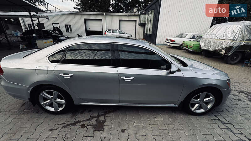 Седан Volkswagen Passat 2011 в Сумах