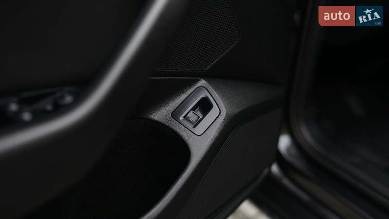 Универсал Volkswagen Passat 2017 в Львове