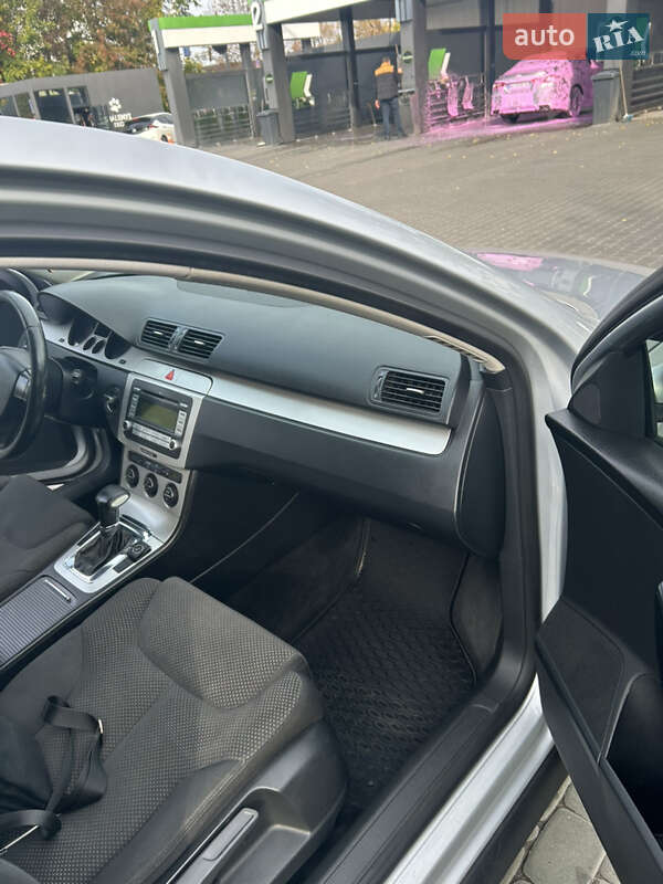 Седан Volkswagen Passat 2007 в Харкові