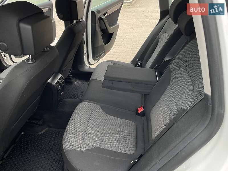 Универсал Volkswagen Passat 2011 в Луцке фото 34 Универсал Volkswagen Passat 2011 в Луцке