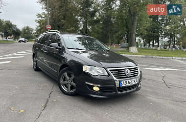 Універсал Volkswagen Passat 2010 в Вінниці