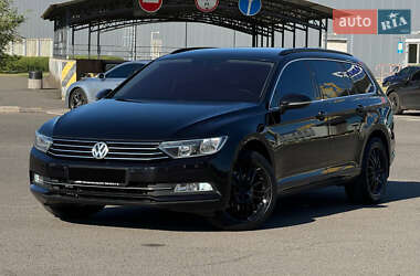 Универсал Volkswagen Passat 2015 в Днепре