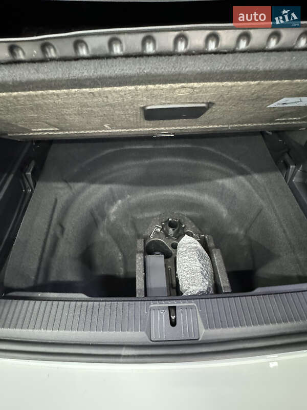 Универсал Volkswagen Passat 2017 в Полтаве