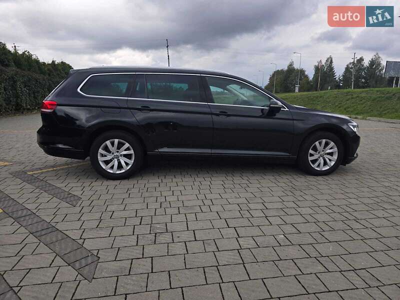 Универсал Volkswagen Passat 2016 в Стрые
