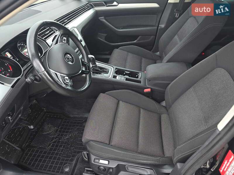 Универсал Volkswagen Passat 2016 в Стрые
