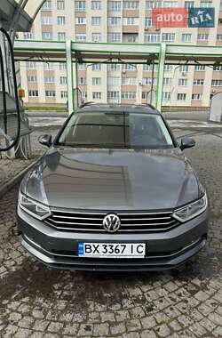 Универсал Volkswagen Passat 2015 в Хмельницком
