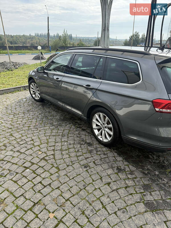 Универсал Volkswagen Passat 2015 в Хмельницком