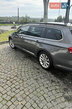 Универсал Volkswagen Passat 2015 в 