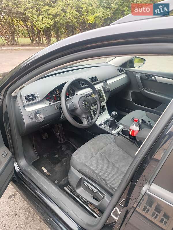 Універсал Volkswagen Passat 2011 в Кривому Розі фото 8 Універсал Volkswagen Passat 2011 в Кривому Розі