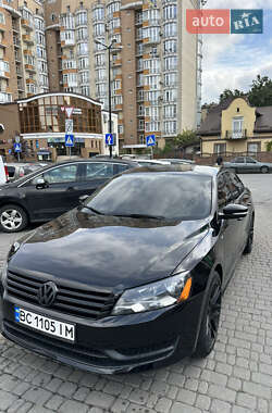 Седан Volkswagen Passat 2014 в Львове