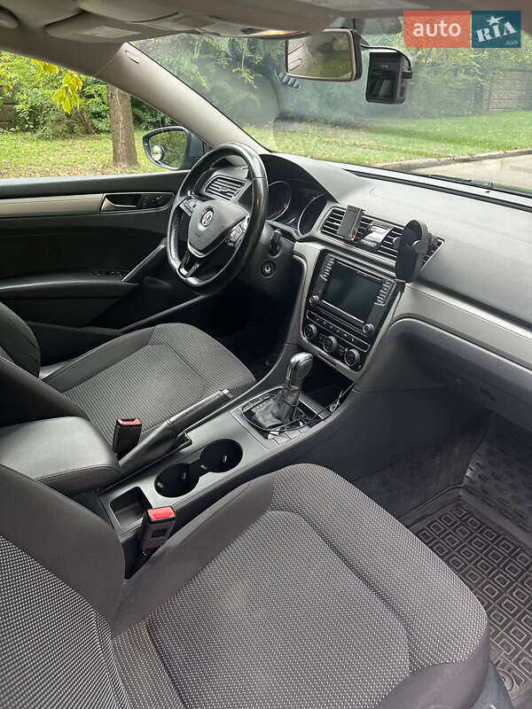 Седан Volkswagen Passat 2018 в Кривом Роге фото 6 Седан Volkswagen Passat 2018 в Кривом Роге