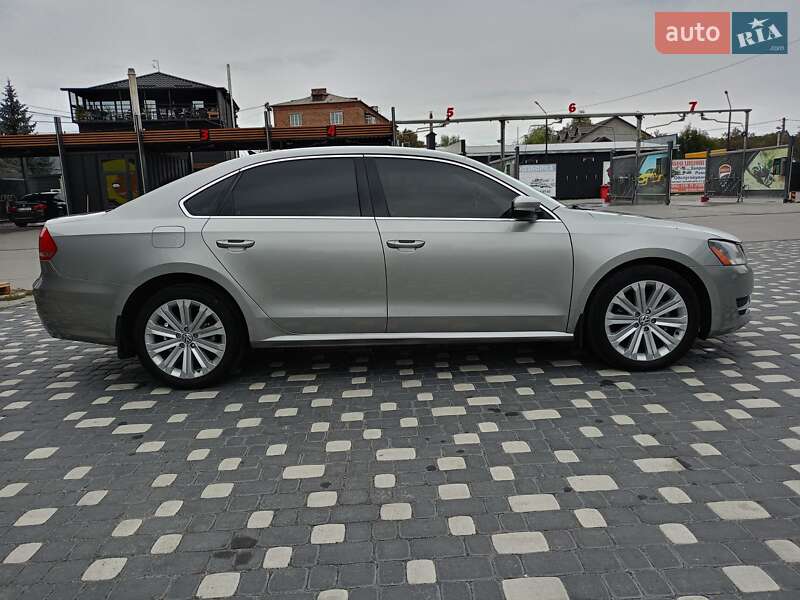 Седан Volkswagen Passat 2012 в Шепетівці