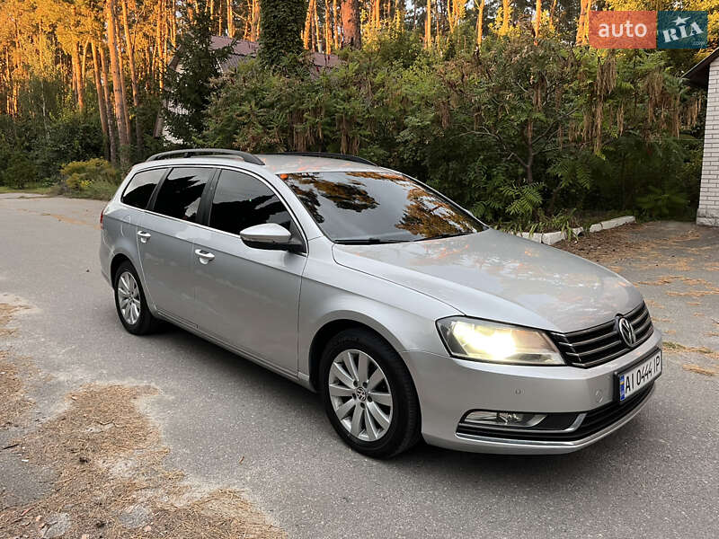 Универсал Volkswagen Passat 2014 в Василькове