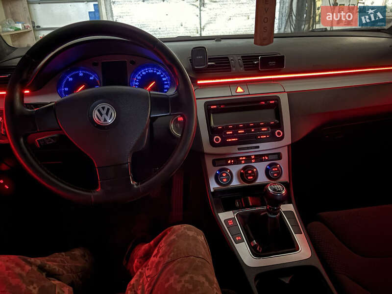 Универсал Volkswagen Passat 2008 в Луцке