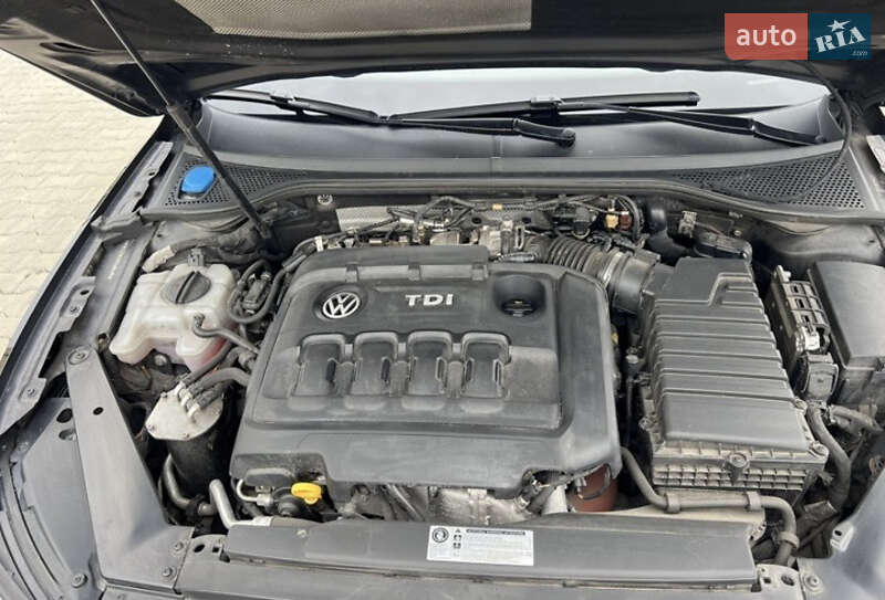 Седан Volkswagen Passat 2015 в Кременчуге