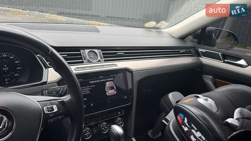Универсал Volkswagen Passat 2018 в Виннице