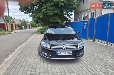 Седан Volkswagen Passat 2011 в Слов'янську