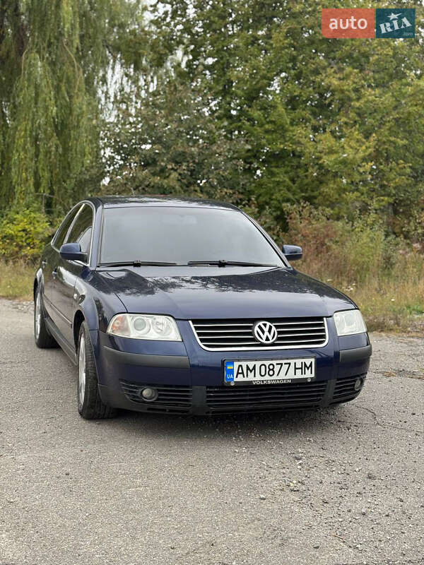 Седан Volkswagen Passat 2003 в Бердичеві