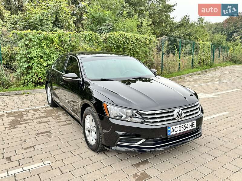 Седан Volkswagen Passat 2016 в 