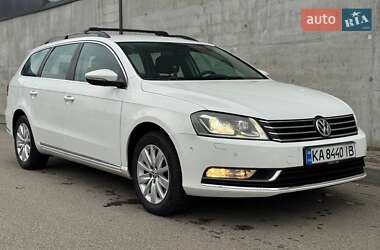 Универсал Volkswagen Passat 2012 в Киеве