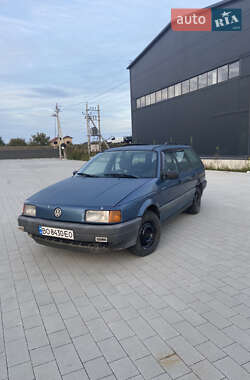 Універсал Volkswagen Passat 1988 в Сокільниках