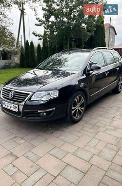 Універсал Volkswagen Passat 2008 в Стрию