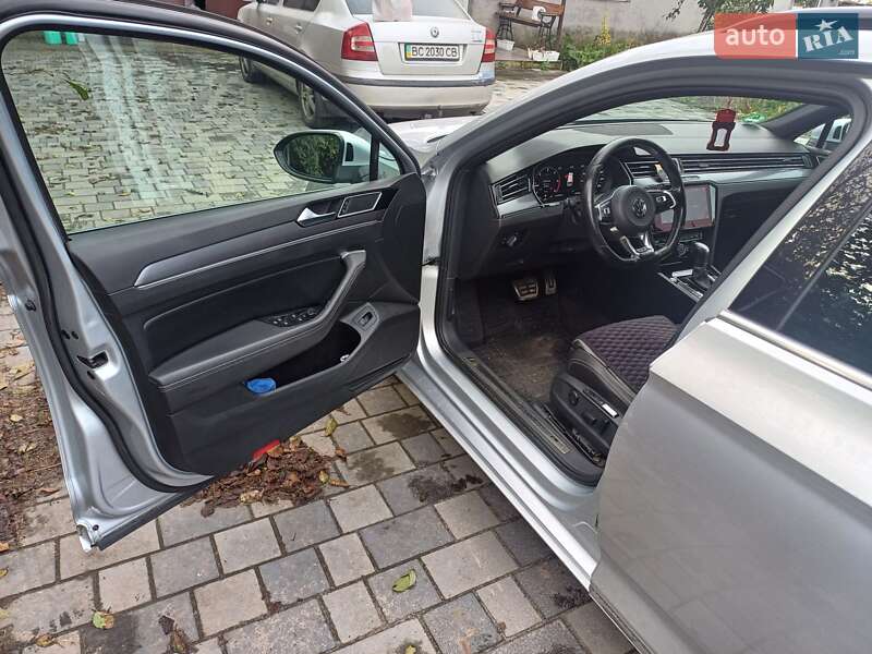 Універсал Volkswagen Passat 2017 в Ізяславі фото 11 Універсал Volkswagen Passat 2017 в Ізяславі