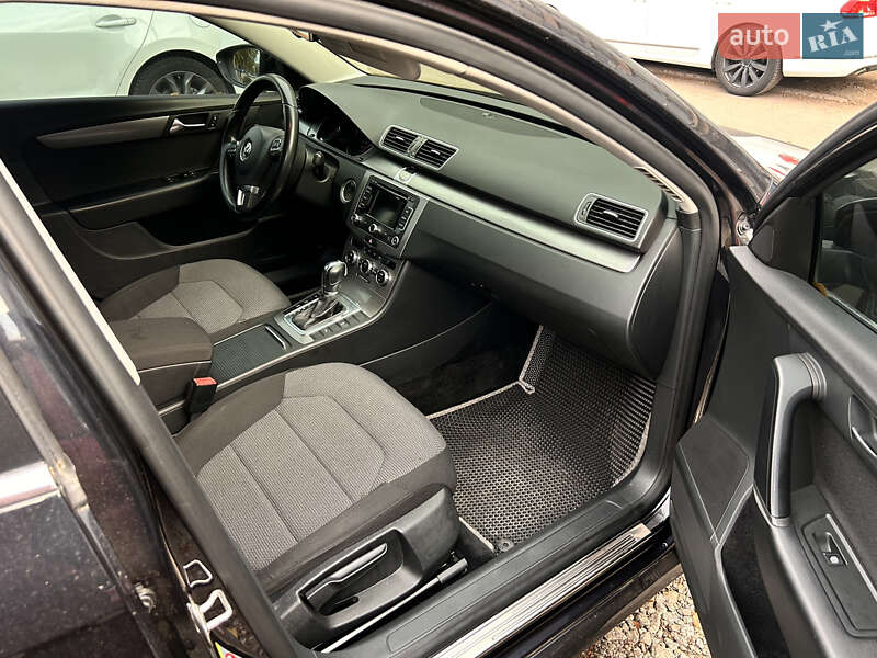 Универсал Volkswagen Passat 2013 в Кропивницком фото 10 Универсал Volkswagen Passat 2013 в Кропивницком