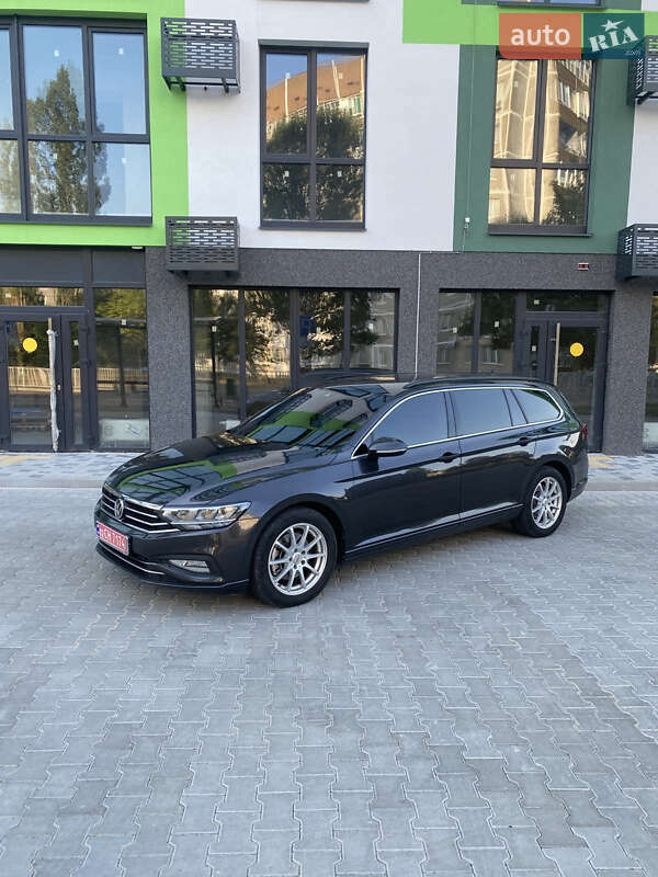 Универсал Volkswagen Passat 2020 в Вараше фото 4 Универсал Volkswagen Passat 2020 в Вараше