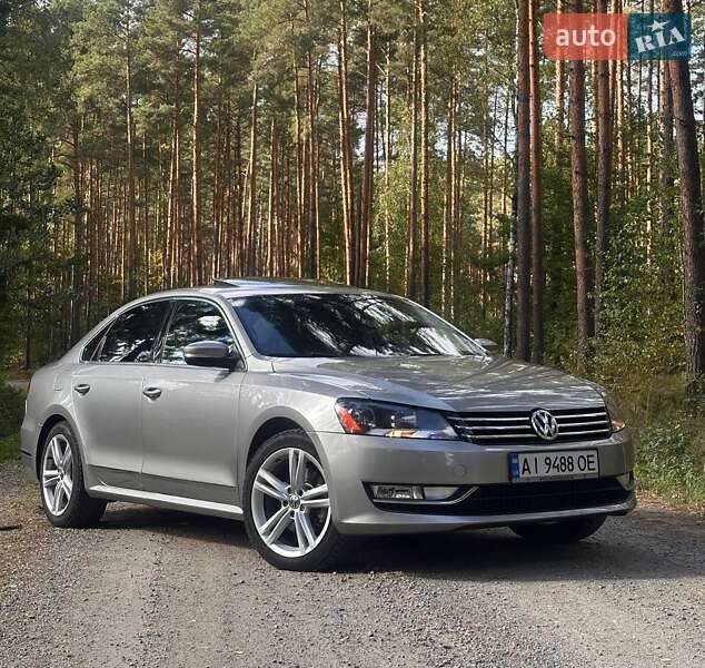 Седан Volkswagen Passat 2013 в Киеве