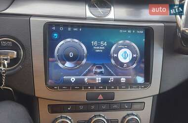 Универсал Volkswagen Passat 2011 в Запорожье