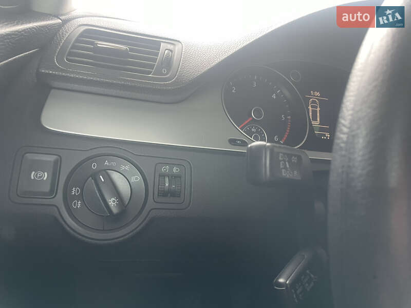 Универсал Volkswagen Passat 2010 в Ивано-Франковске фото 18 Универсал Volkswagen Passat 2010 в Ивано-Франковске