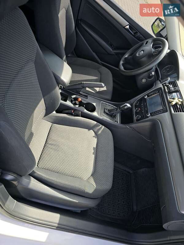 Седан Volkswagen Passat 2012 в Львове фото 24 Седан Volkswagen Passat 2012 в Львове