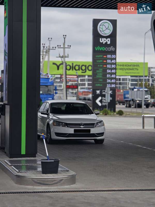 Седан Volkswagen Passat 2012 в Львове фото 31 Седан Volkswagen Passat 2012 в Львове