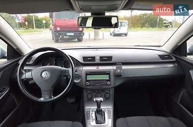 Універсал Volkswagen Passat 2009 в  фото 8 Універсал Volkswagen Passat 2009 в