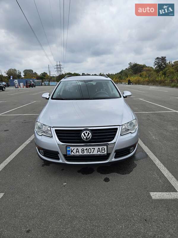 Универсал Volkswagen Passat 2009 в Ирпене