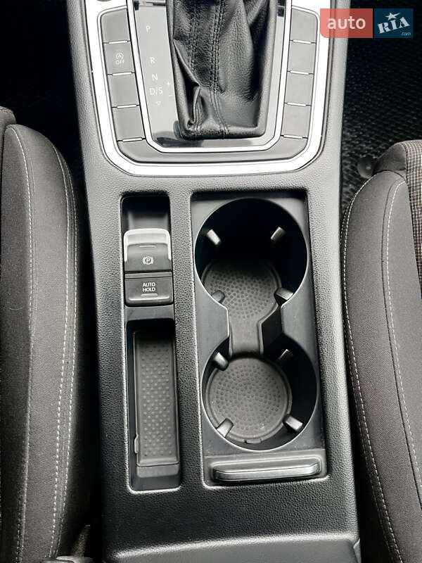 Универсал Volkswagen Passat 2016 в Тернополе