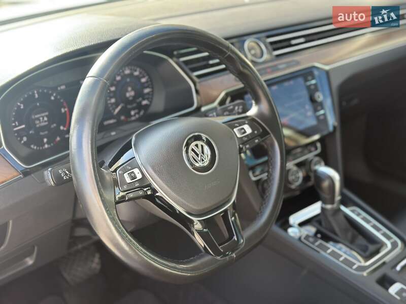 Седан Volkswagen Passat 2018 в Полтаве фото 19 Седан Volkswagen Passat 2018 в Полтаве
