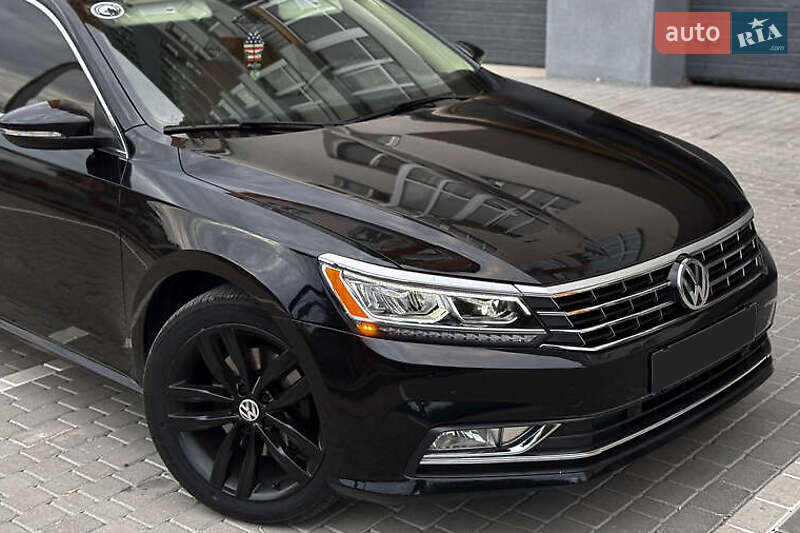 Седан Volkswagen Passat 2018 в Киеве фото 10 Седан Volkswagen Passat 2018 в Киеве