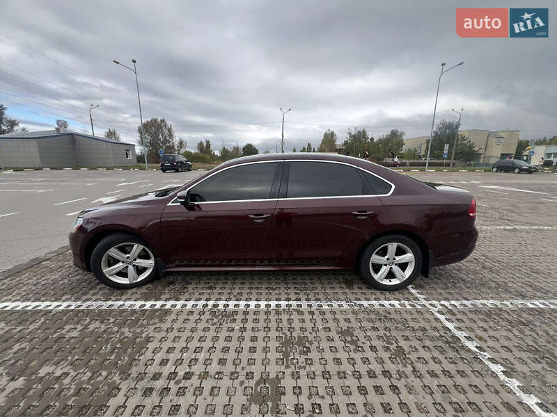 Седан Volkswagen Passat 2013 в Киеве