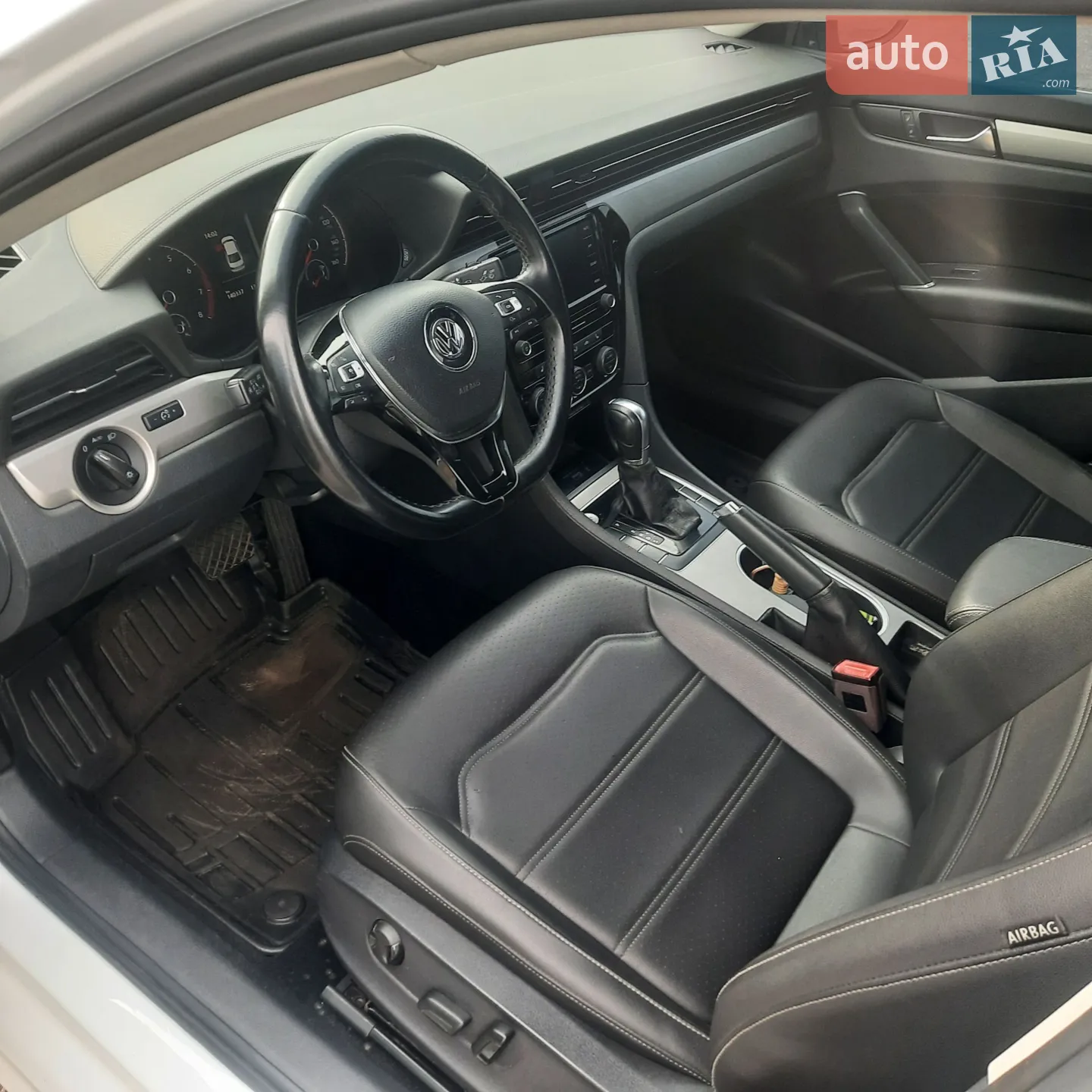 2020 Volkswagen Passat - мініатюра 11