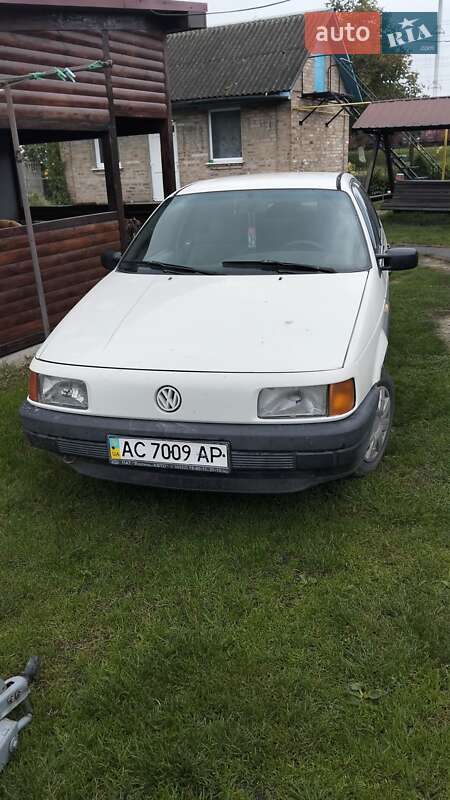 Volkswagen Passat 1990