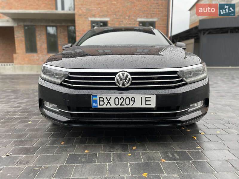 Универсал Volkswagen Passat 2016 в Староконстантинове